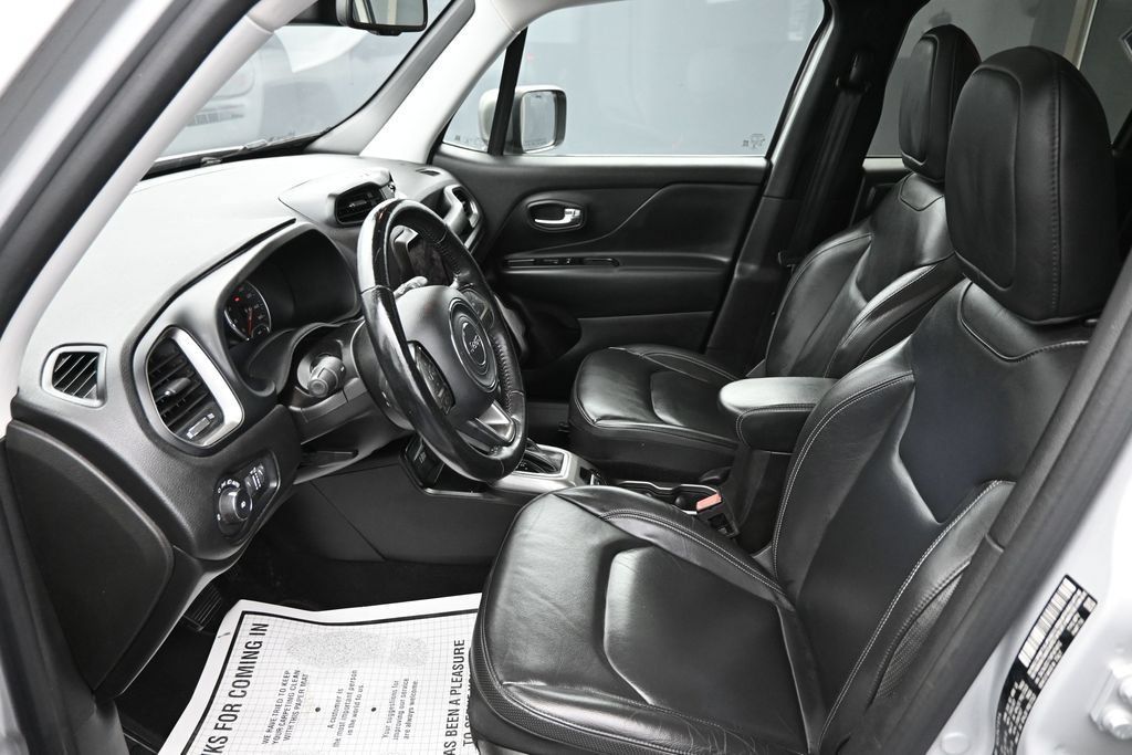 Used 2021 Jeep Renegade Limited w/ Sun & Sound Group AWD/4WD image 11
