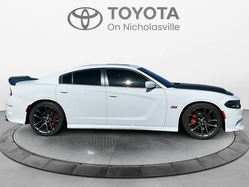 Used 2022 Dodge Charger Scat Pack w/ Plus Group RWD image 7