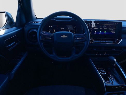 Used 2024 Chevrolet Colorado W/T w/ Safety Package image 20