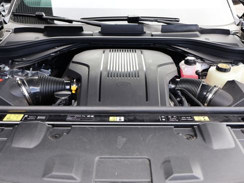 Used 2025 Land Rover Range Rover Autobiography AWD/4WD image 33