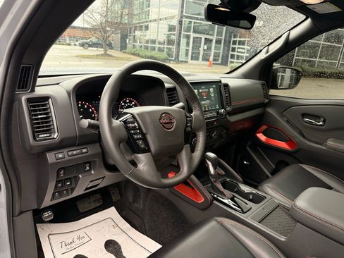 Used 2024 Nissan Frontier PRO-4X w/ Pro Premium Package image 44