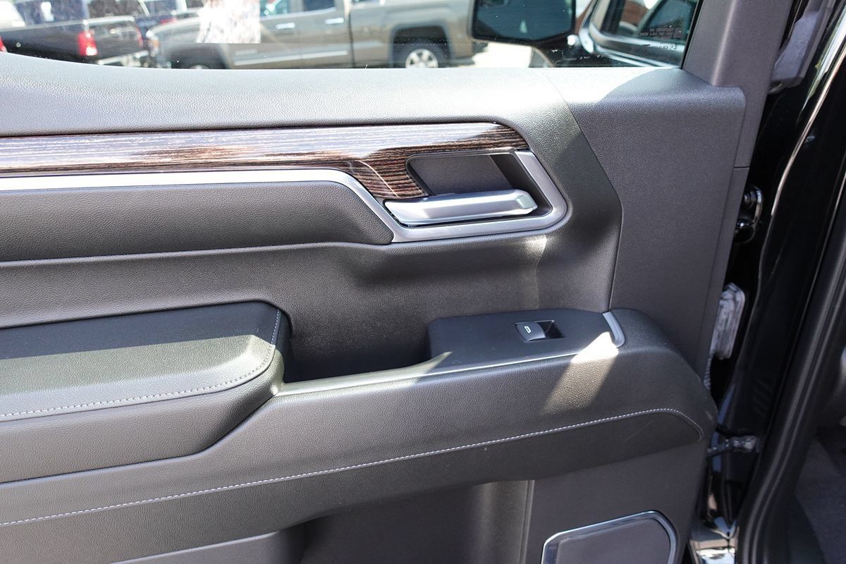 Used 2024 GMC Sierra 1500 Elevation AWD/4WD image 23