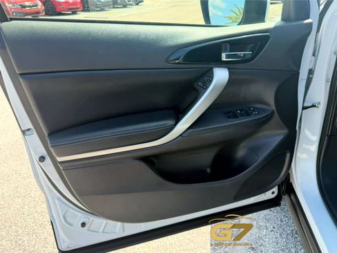 Used 2025 Mitsubishi Eclipse Cross SE AWD/4WD image 22