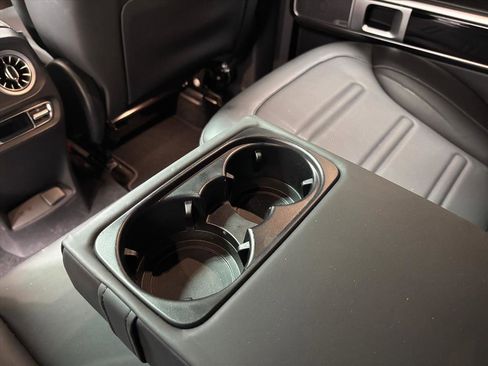 Used 2025 Mercedes-Benz G 550 image 25