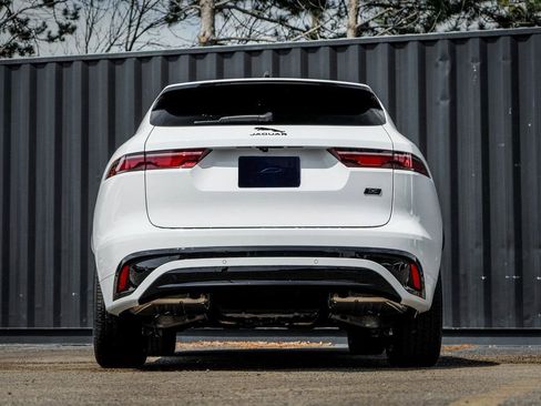 New 2026 Jaguar F-PACE R-Dynamic S image 8