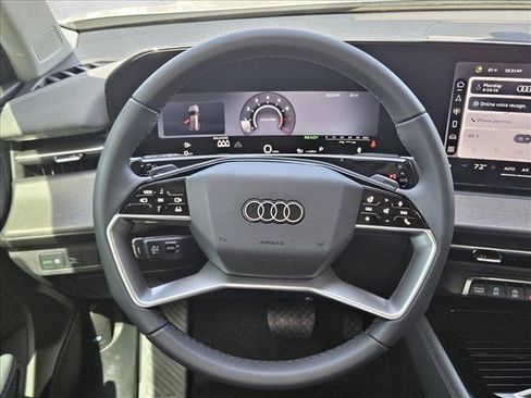 New 2026 Audi Q3 quattro 2.0T AWD/4WD image 18