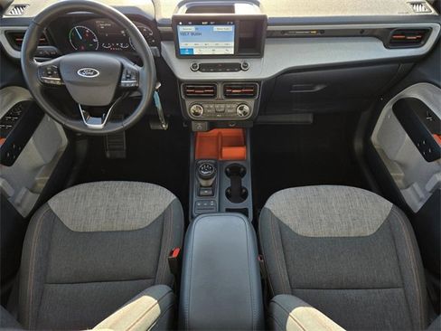 Used 2023 Ford Maverick XLT w/ XLT Luxury Package image 16