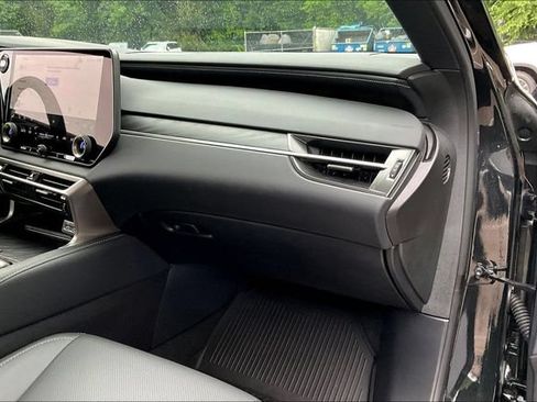 Certified 2025 Lexus RX 350 Premium w/ Accessory Package AWD/4WD image 25
