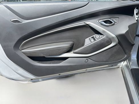 Used 2018 Chevrolet Camaro LT RWD image 20