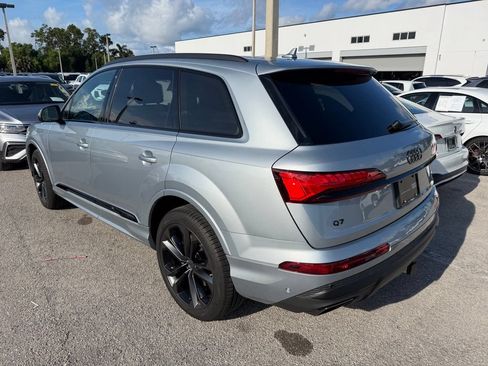 Used 2026 Audi Q7 3.0T Premium Plus w/ Premium Plus Package AWD/4WD image 3