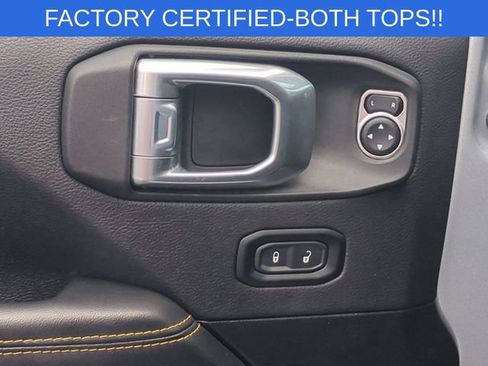 Certified 2024 Jeep Wrangler Unlimited Sahara w/ Dual Top Group AWD/4WD image 13