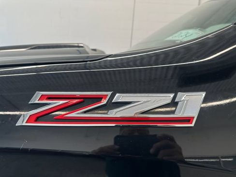 Used 2022 Chevrolet Silverado 1500 LT Trail Boss w/ LT Trail Boss Premium Package AWD/4WD image 22