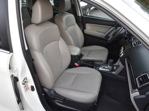 Used 2018 Subaru Forester 2.5i Limited image 20