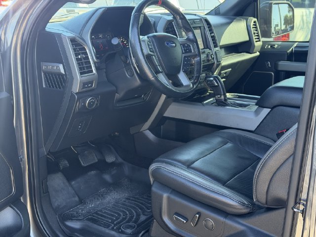 Used 2017 Ford F150 Raptor w/ Equipment Group 802A Luxury AWD/4WD image 12