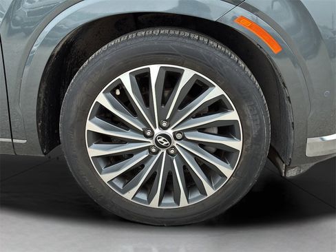 Used 2024 Hyundai Palisade Calligraphy image 31
