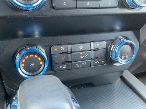 Used 2020 Ford F150 XLT w/ Equipment Group 302A Luxury AWD/4WD image 16