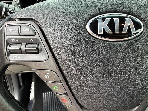 Used 2015 Kia Forte EX w/ Premium Package FWD image 23