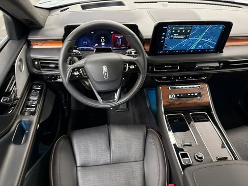 New 2026 Lincoln Aviator Black Label image 24