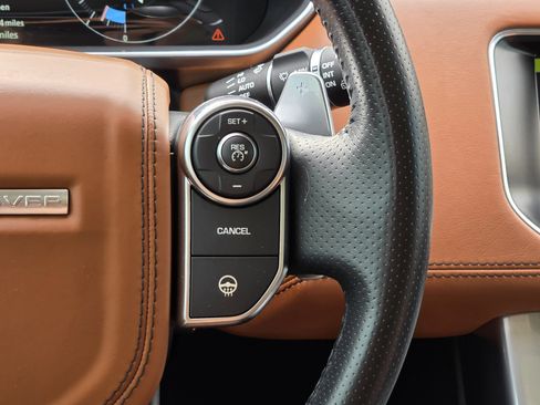 Used 2017 Land Rover Range Rover Sport SVR image 28