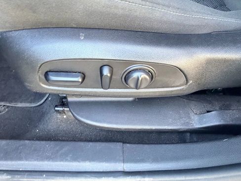 Used 2021 Chevrolet Blazer LT image 15