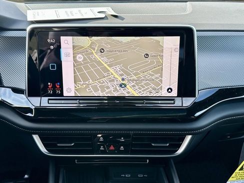 New 2025 Volkswagen Atlas Cross Sport SEL Premium R-Line image 22