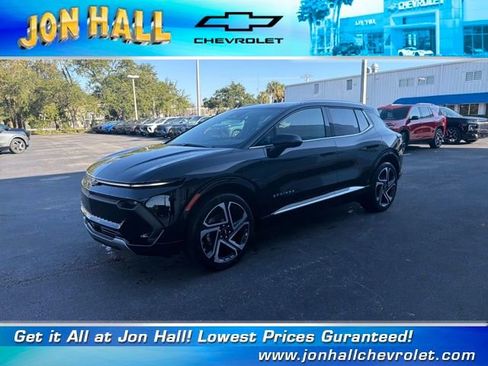 New 2026 Chevrolet Equinox EV LT image 2