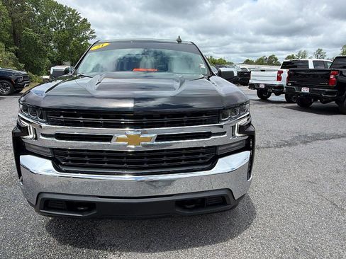Used 2021 Chevrolet Silverado 1500 LT w/ Bed Protection Package AWD/4WD image 2