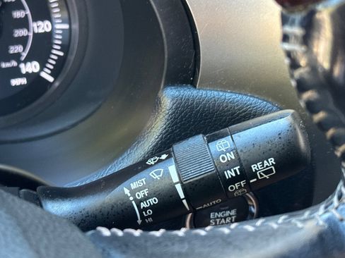 Used 2018 Lexus GX 460 Luxury w/ Preferred Accessory Package AWD/4WD image 37