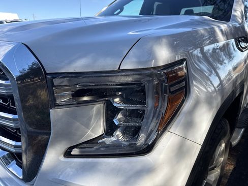 Used 2019 GMC Sierra 1500 SLE w/ Max Trailering Package image 6