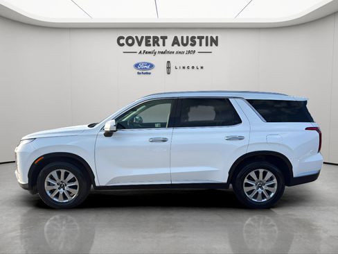 Used 2025 Hyundai Palisade SEL FWD image 2