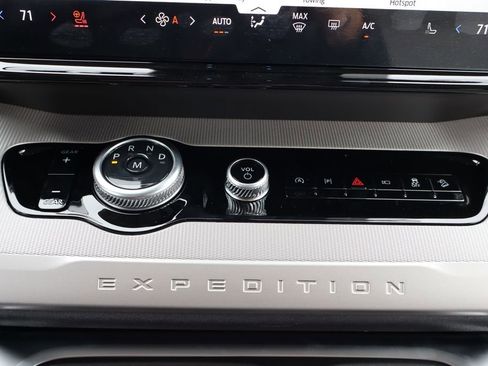 New 2026 Ford Expedition Active AWD/4WD image 10