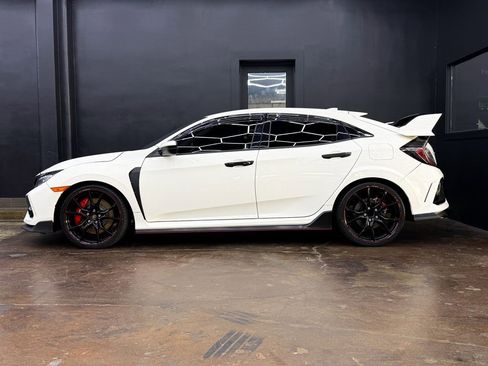 Used 2019 Honda Civic Type R image 5