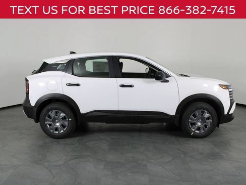New 2026 Nissan Kicks S FWD image 12
