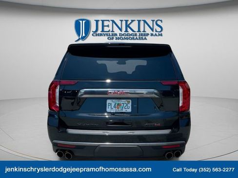 Used 2023 GMC Yukon AT4 w/ AT4 Premium Plus Package image 4