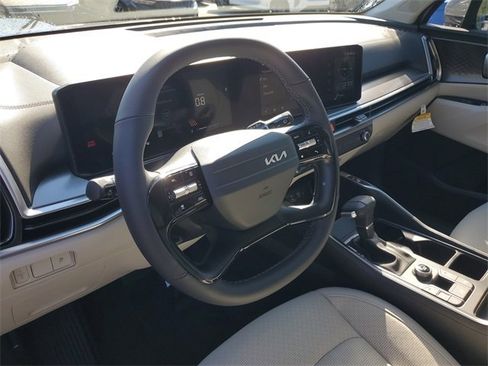 New 2026 Kia Sorento S w/ S Panoramic Sunroof Package image 23