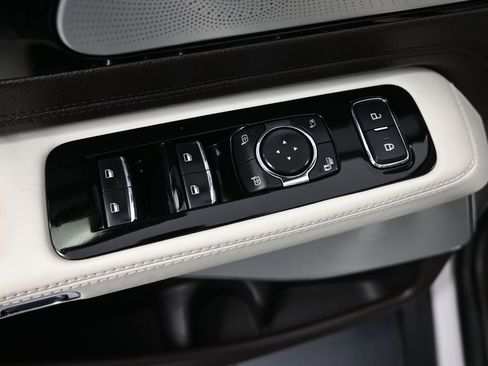 Used 2022 Lincoln Aviator Black Label Grand Touring w/ Class IV Trailer Tow Package image 11