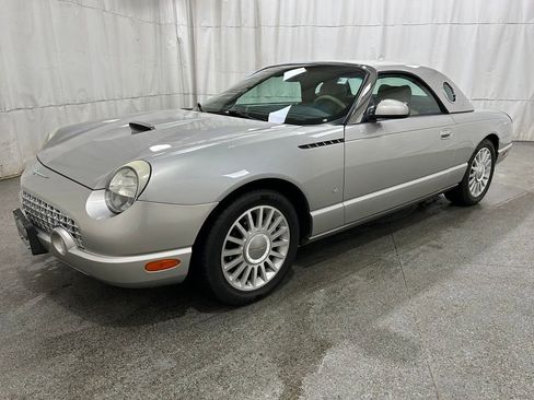 Used 2004 Ford Thunderbird image 4