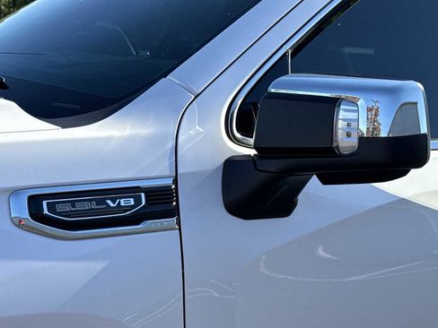 Used 2024 GMC Sierra 1500 SLT w/ SLT Premium Plus Package image 41