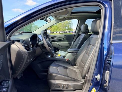 Used 2022 Chevrolet Equinox Premier AWD/4WD image 7