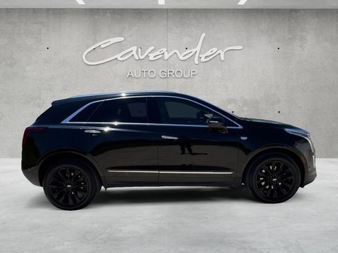 Used 2022 Cadillac XT5 Premium Luxury w/ Platinum Package AWD/4WD image 17
