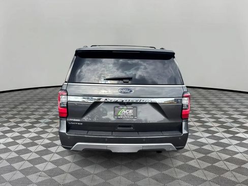 Used 2018 Ford Expedition Limited w/ Equipment Group 302A AWD/4WD image 6