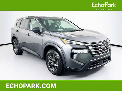 Used 2024 Nissan Rogue S AWD/4WD image 1