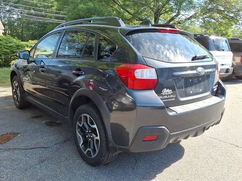 Used 2017 Subaru Crosstrek 2.0i Limited AWD/4WD image 6