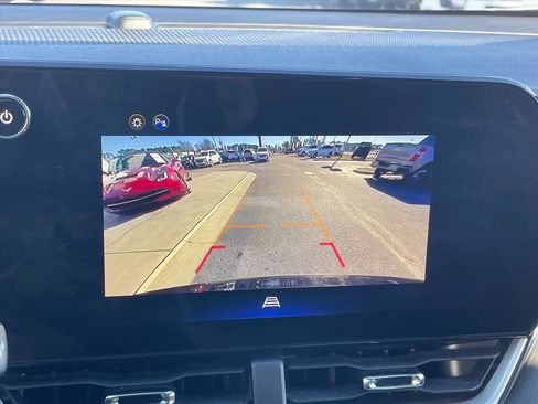 Used 2025 Chevrolet Equinox LT image 10