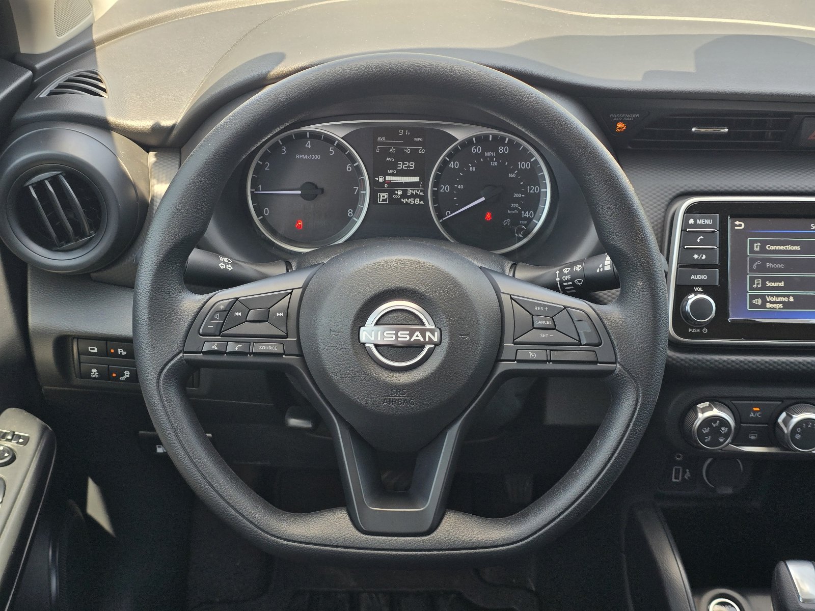 Certified 2025 Nissan Kicks Play S FWD image 15