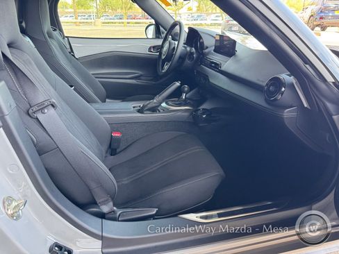 New 2026 MAZDA MX-5 Miata Club w/ Interior Package RWD image 21