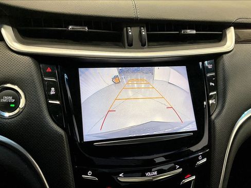 Used 2017 Cadillac XTS Luxury image 28