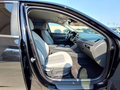 Used 2021 Hyundai Sonata SEL w/ Cargo Package image 36