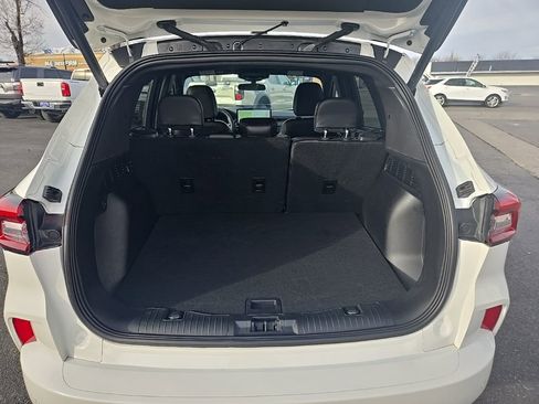 Used 2023 Ford Escape ST-Line w/ Tech Pack #1 image 27