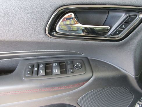 Used 2024 Dodge Durango GT image 26